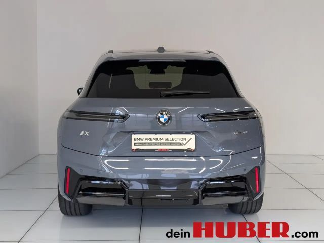 BMW iX xDrive45