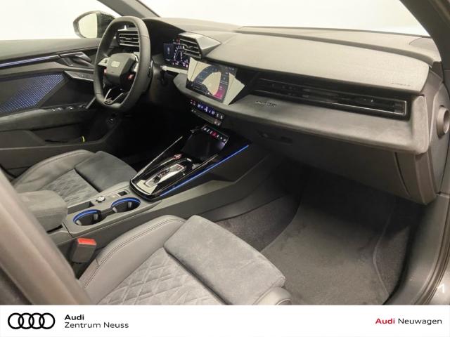 Audi RS3 Quattro S-Tronic Sedan