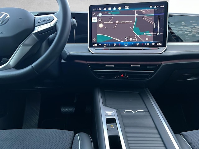 Volkswagen Passat 2.0 TDI Business DSG Variant