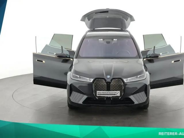 BMW iX xDrive40