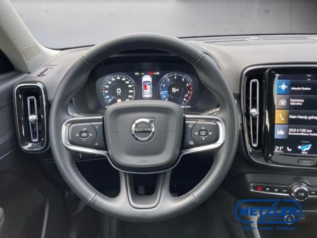 Volvo XC40 Momentum T4