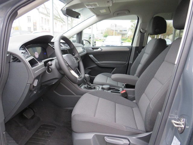 Volkswagen Touran 1.5 TSI DSG R-Line