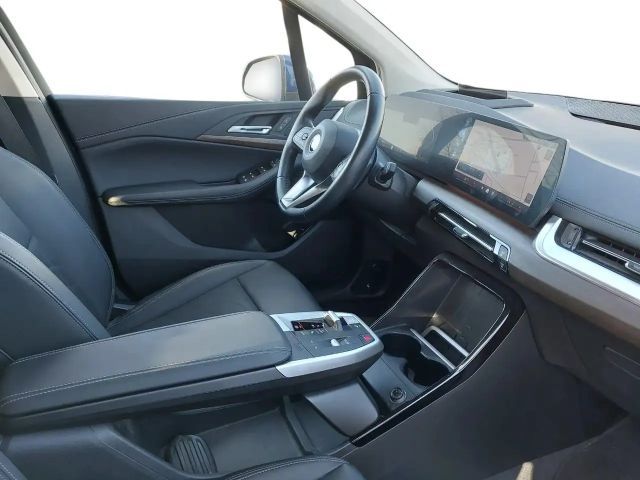 BMW 225 Luxury Line xDrive