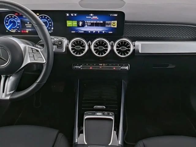 Mercedes-Benz EQB 300 4MATIC Progressive