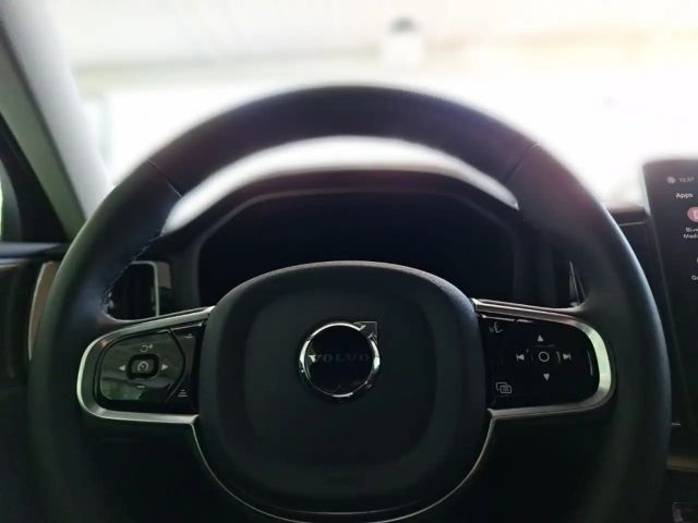 Volvo XC60 AWD Dark Plus T6