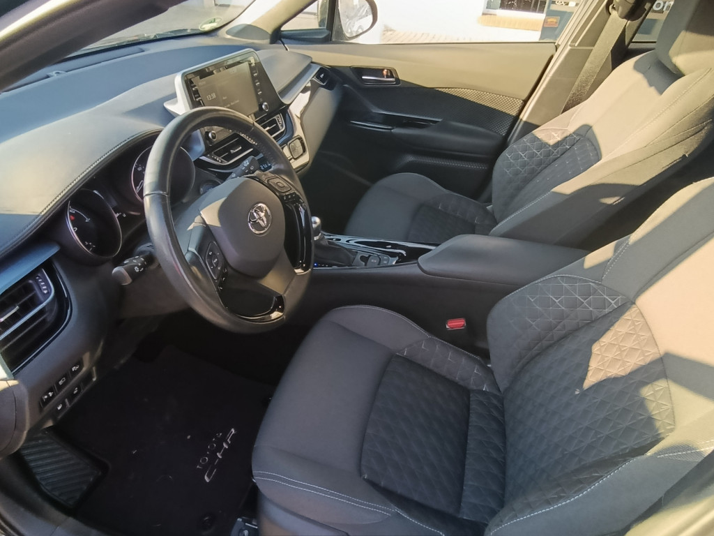 Toyota C-HR 5-deurs Team D