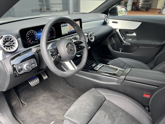 Mercedes-Benz CLA 200 Shooting Brake