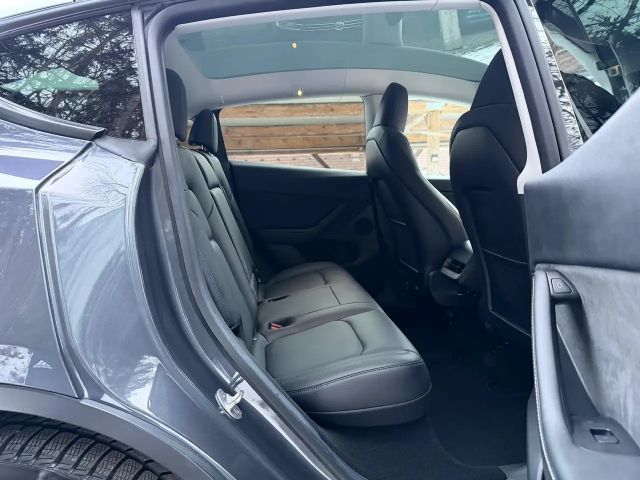 Tesla Model Y AWD Dual Motor Long Range