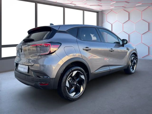 Renault Captur Hybrid Techno