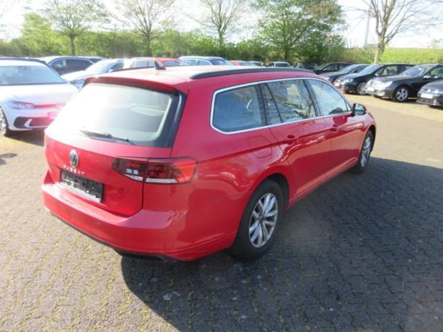 Volkswagen Passat 2.0 TDI Business DSG Variant