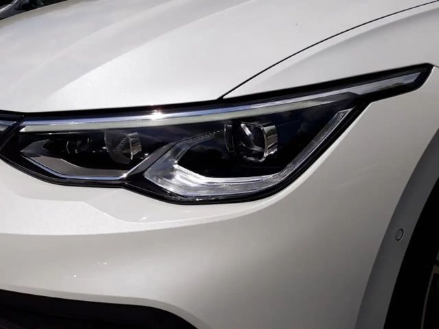 Volkswagen Golf 2.0 TDI DSG Golf VIII Style