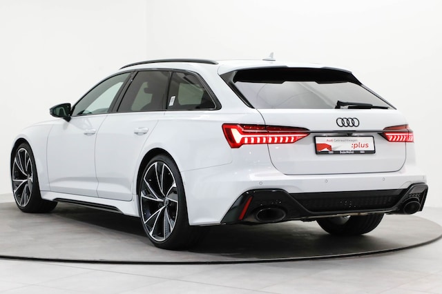 Audi RS6 Avant Quattro