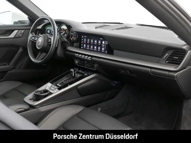 Porsche 992 Cabrio Carrera