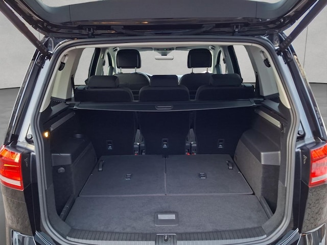 Volkswagen Touran 1.5 TSI DSG Move