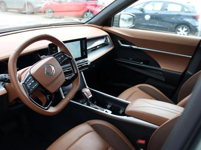 SsangYong Torres 2WD Forest Edition