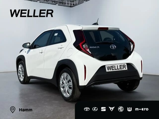 Toyota Aygo X Business Hatchback