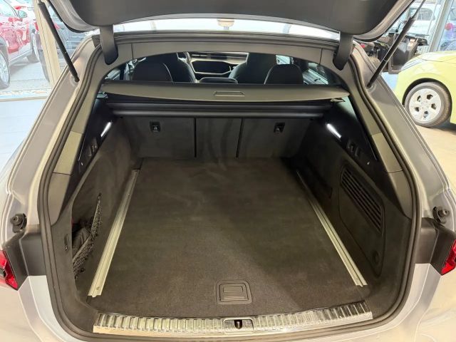 Audi RS6 Avant Performance Quattro