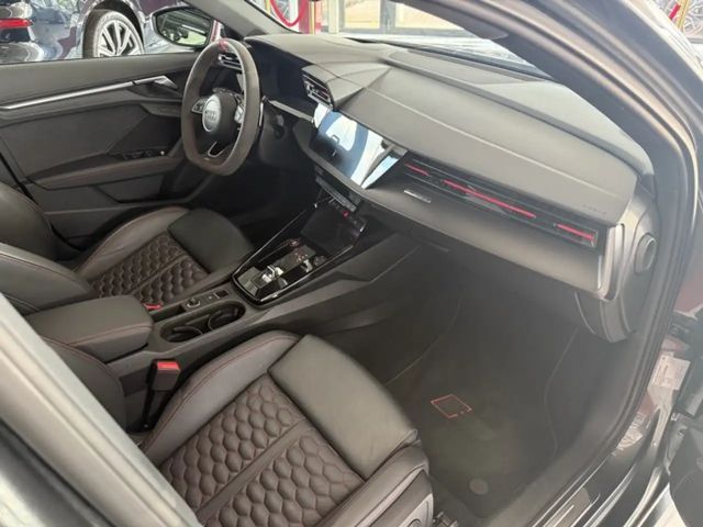 Audi RS3 Quattro S-Tronic Sedan Sportback
