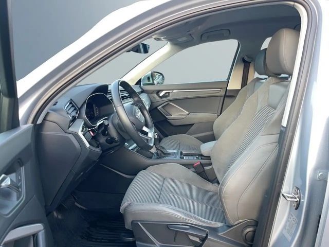 Audi Q3 45 TFSI Hybride