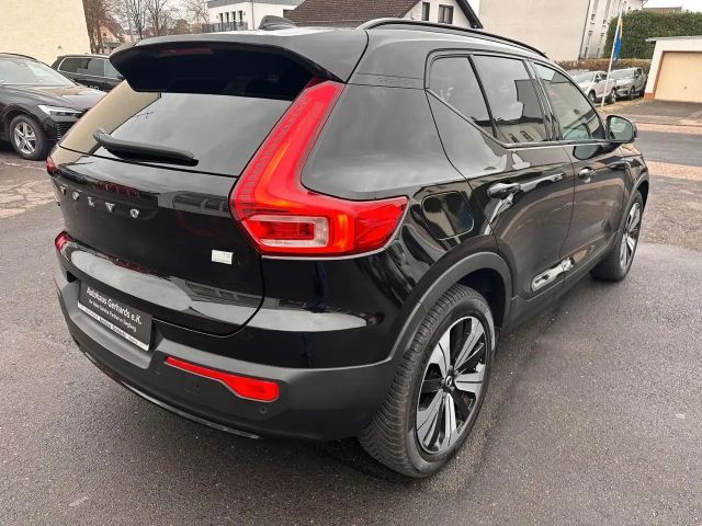 Volvo XC40 Dark Plus T5
