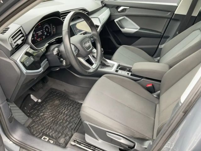 Audi Q3 35 TFSI S-Tronic