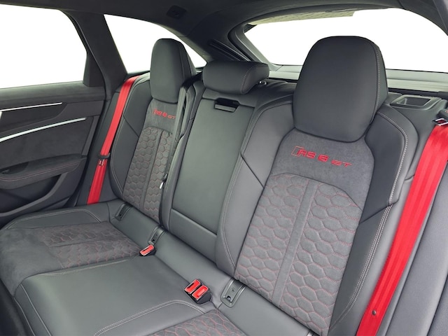 Audi A6 e-tron Avant Performance Quattro