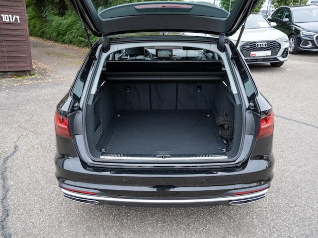 Audi A4 35 TFSI Avant S-Tronic