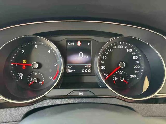 Volkswagen Passat 2.0 TDI Business DSG Variant