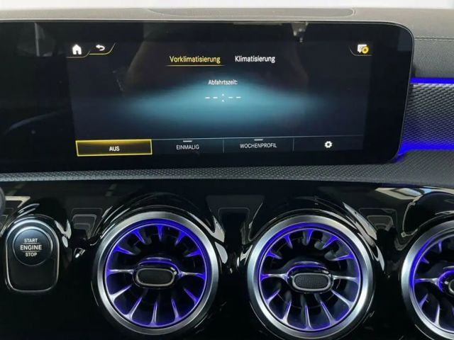 Mercedes-Benz CLA 250 CLA 250 e Coupé