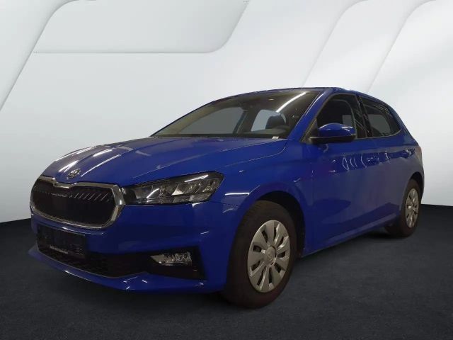 Skoda Fabia Essence 1.0 LED/Klima/Einparkhilfe