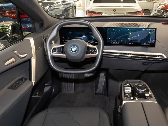 BMW iX xDrive40