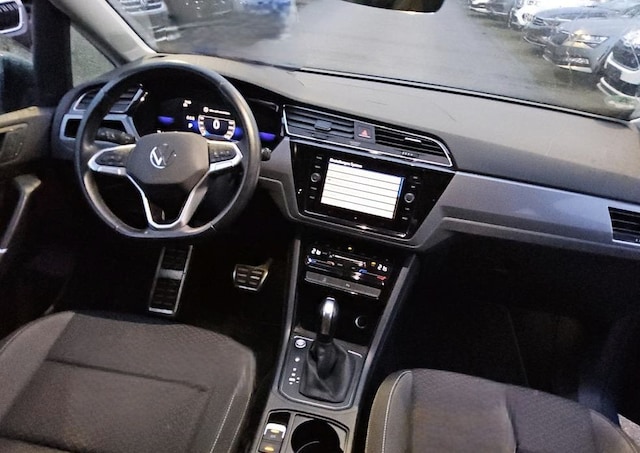 Volkswagen Touran 2.0 TDI DSG IQ.Drive