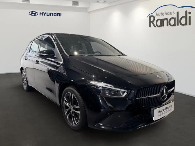 Mercedes-Benz B 200 EU6d++Wenige KM!++Schwenkbare AHK!++Kamera