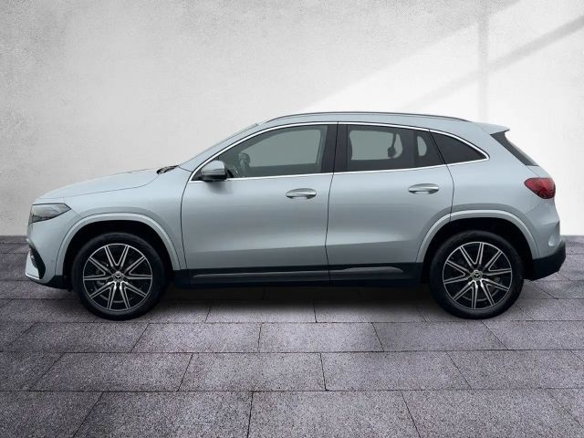 Mercedes-Benz EQA 300 4MATIC AMG Line