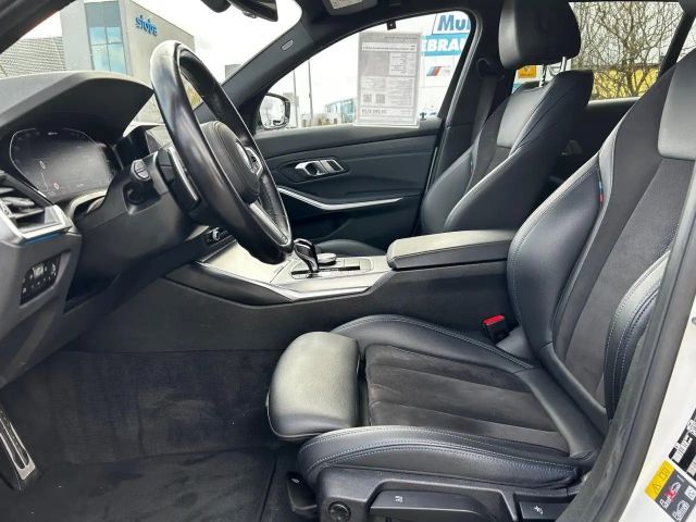 BMW 330 330e M-Sport Touring