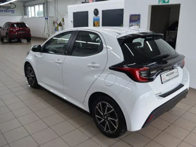 Toyota Yaris Comfort Hybride Team D