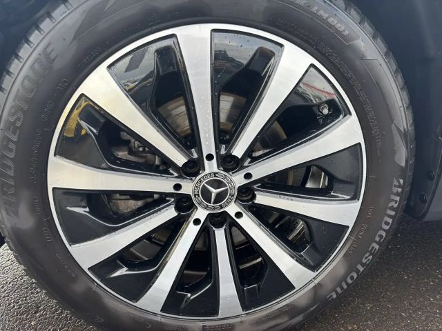 Mercedes-Benz GLB 200 GLB 200 PROGR+LED+KAMERA+PANO+ASSIST+CARPLAY+SHZ