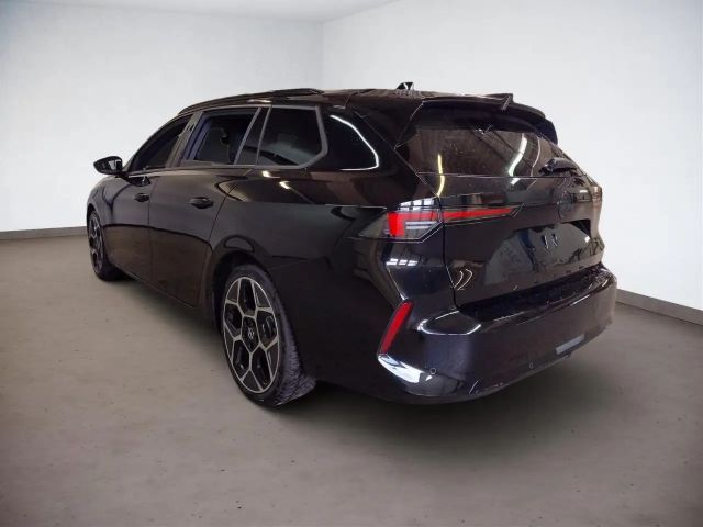Opel Astra Sports Tourer Ultimate