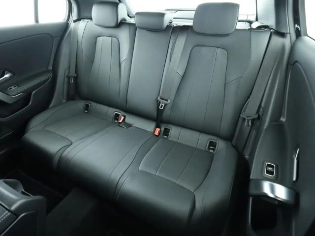 Mercedes-Benz A 180 Progressive