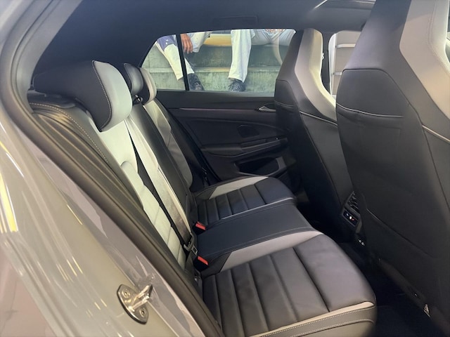 Volkswagen Golf 2.0 TDI DSG GTD