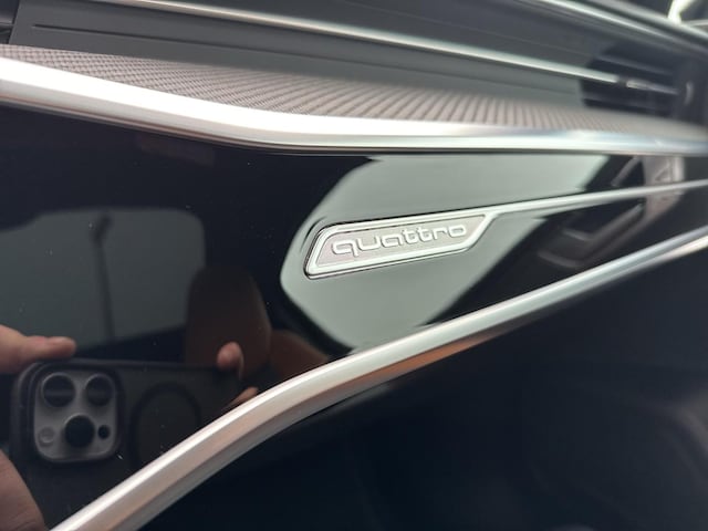 Audi S6 Avant Quattro