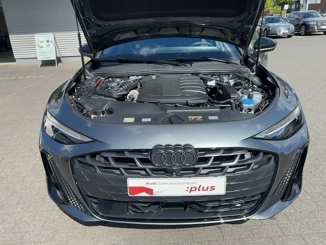 Audi A6 Avant Quattro S-Tronic