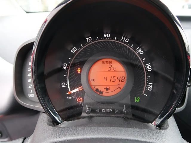 Toyota Aygo X Hatchback Play Team D