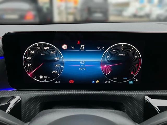 Mercedes-Benz CLA 200 AMG Line Coupé