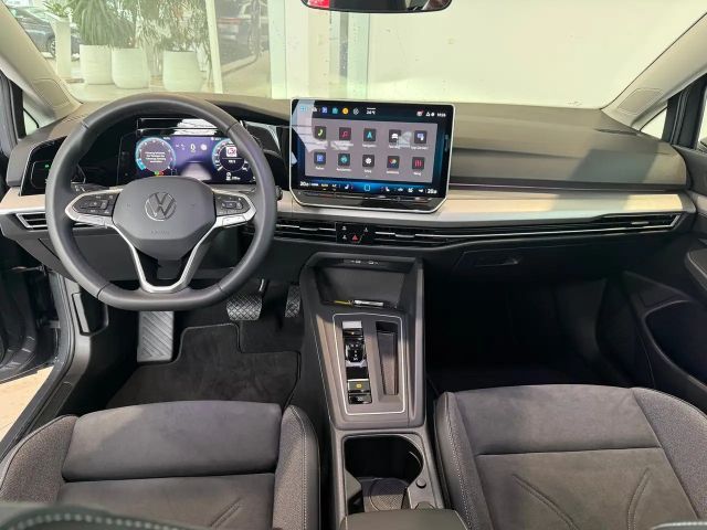 Volkswagen Golf DSG Life