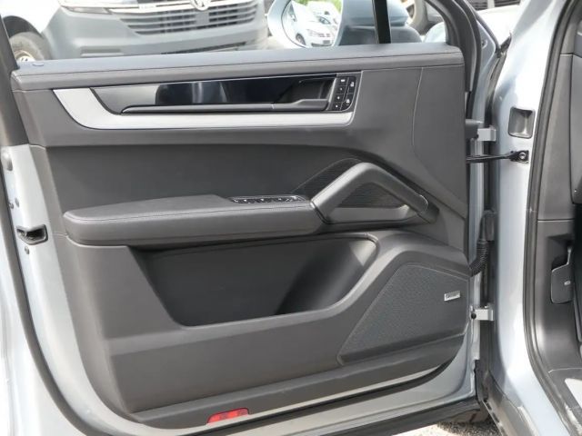 Porsche Cayenne Coupé E-Hybrid