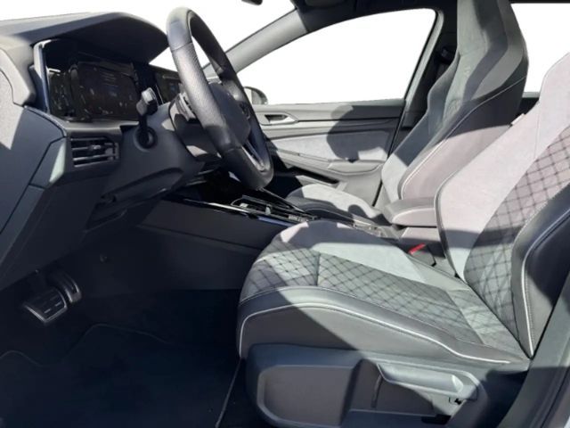 Volkswagen Golf 2.0 TDI DSG R-Line