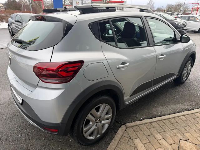 Dacia Sandero Comfort Stepway TCe 90