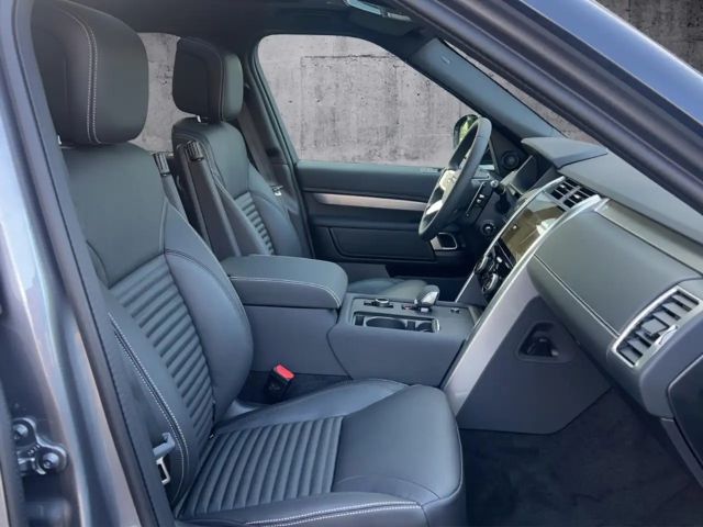 Land Rover Discovery D300 Dynamic SE