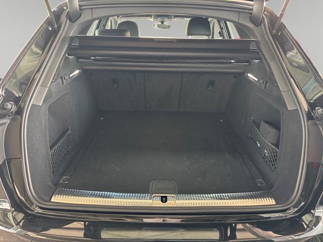 Audi A4 40 TFSI Avant S-Tronic
